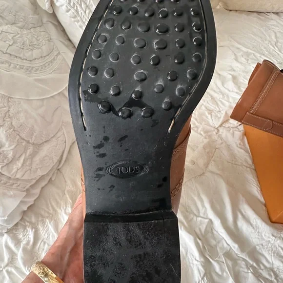 Gorgeous leather Tods lace up boots 61/2 - Picture 3 of 12